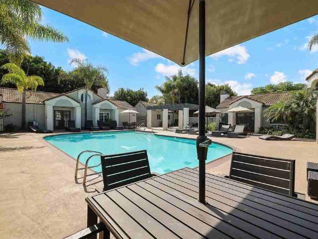 Apartment for rent in Oceanside, California