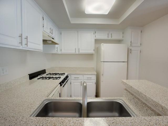 Apartment for rent in Oceanside, California