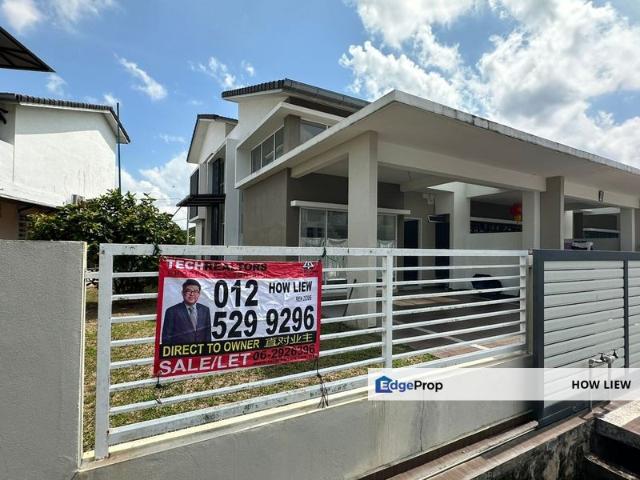 House for sale in Malaka