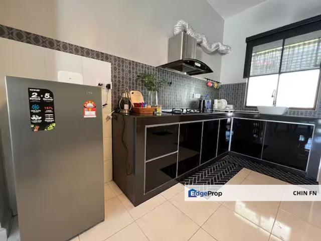 House for rent in Malaka