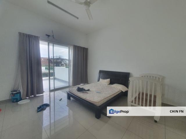 House for rent in Malaka