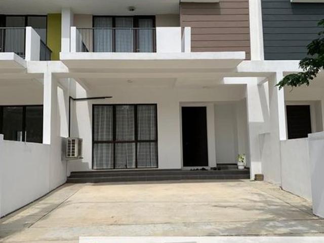 House for rent in Malaka