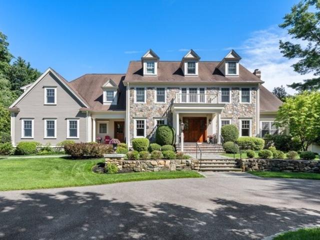 House for sale in Charles River Village, Needham