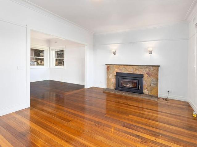 House for rent in Tuerong, Melbourne