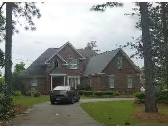 House for sale in Menomonee Falls