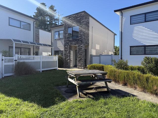 House for rent in Papakura