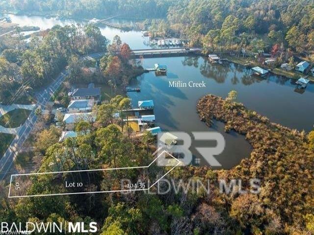 Land for sale in Elberta, Alabama