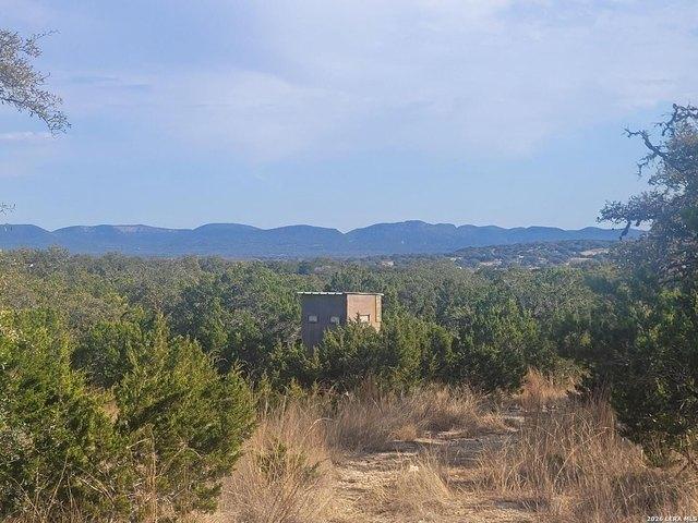 Land for sale in Utopia, Texas