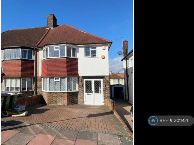 House for rent in London Borough of Bexley, Greater London