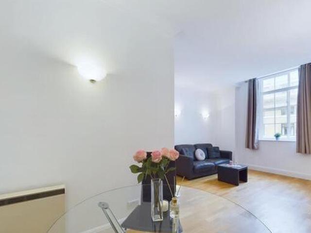 House for sale in City of London, Greater London
