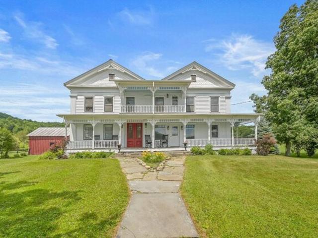 House for sale in Charlotteville