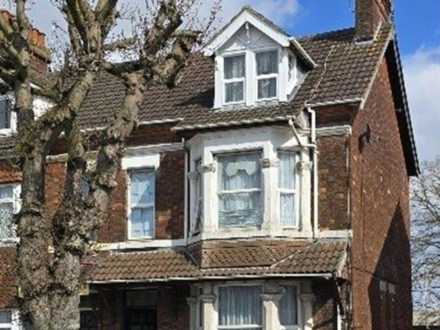 Studio for rent in Walcot West, Rodbourne