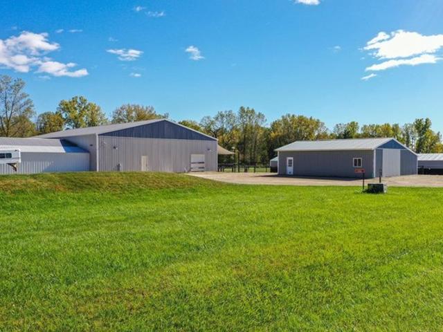 House for sale in Oconto, Wisconsin
