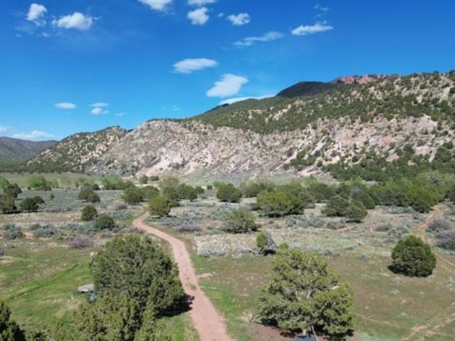 Land for sale in Kanarraville, Utah