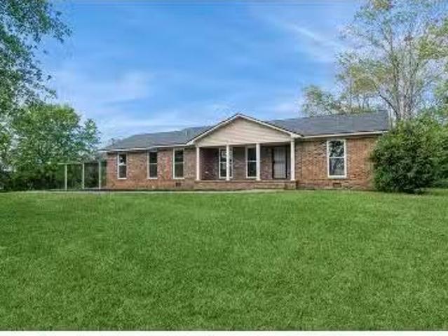 House for sale in Scottsboro