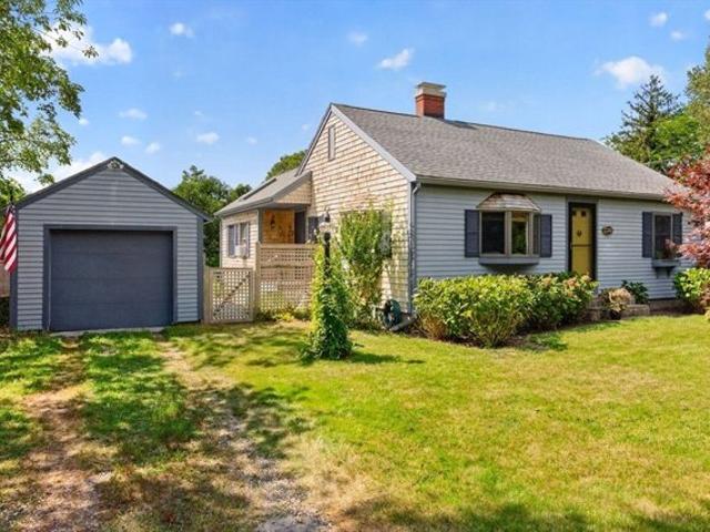 House for sale in Cataumet, Massachusetts
