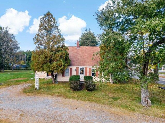 House for sale in East Freetown, Freetown