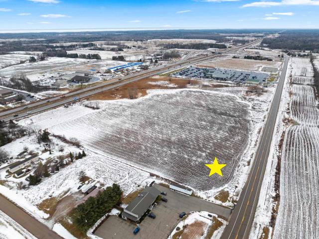 Property for sale in Little Suamico, Wisconsin