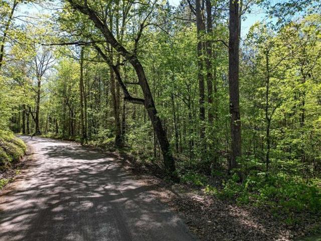 Farm for sale in Athens, East Tennessee