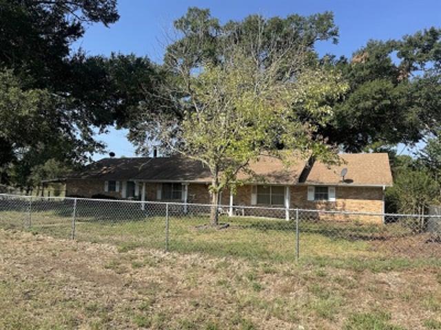 House for sale in Tyler, Smith County