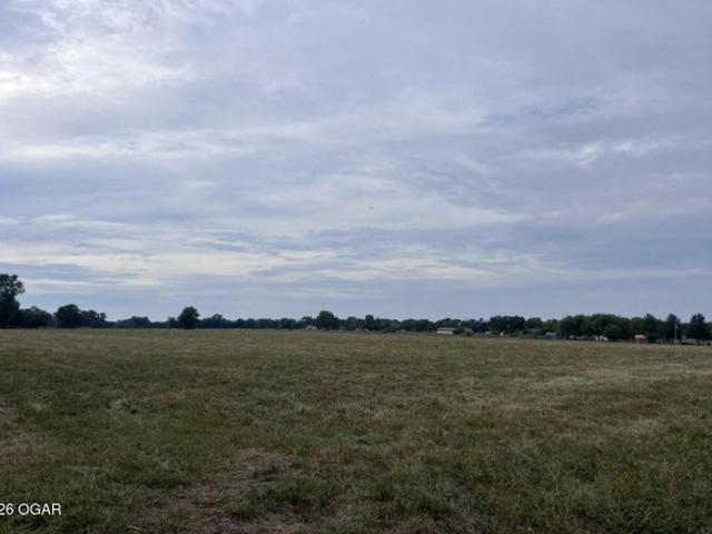Land for sale in Carthage, Missouri
