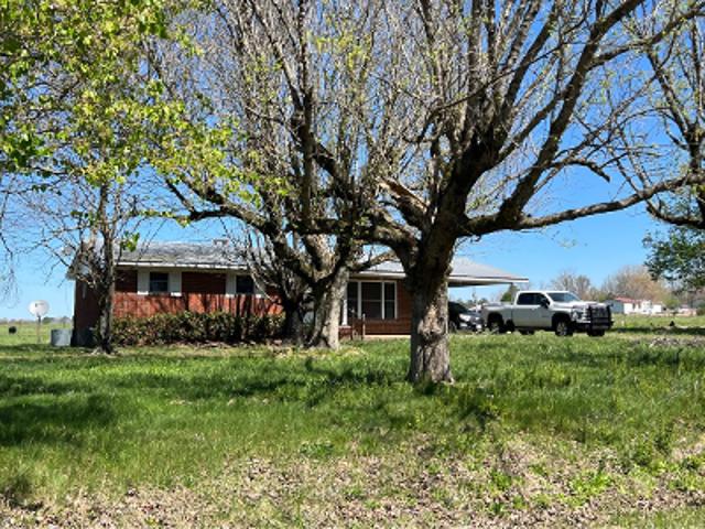 House for sale in Henagar, Alabama