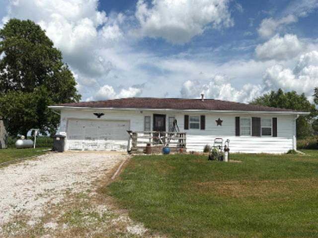 House for sale in Philo, Illinois