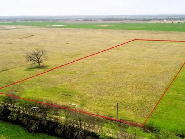 Land for sale in Marlin, Texas