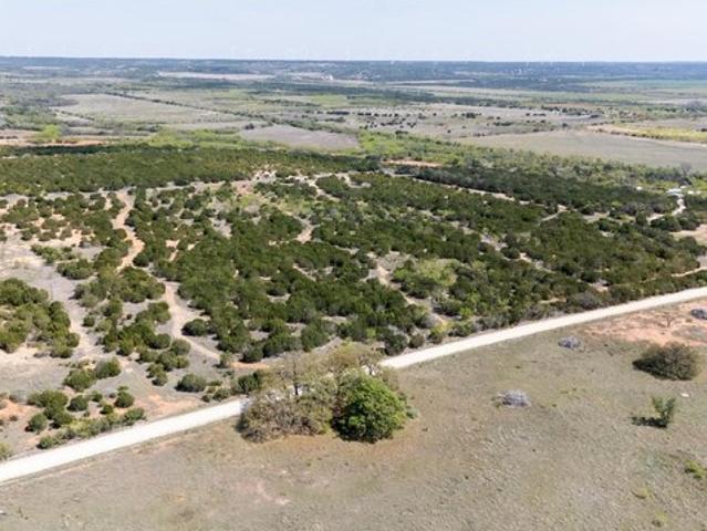 Land for sale in Taylor, Texas