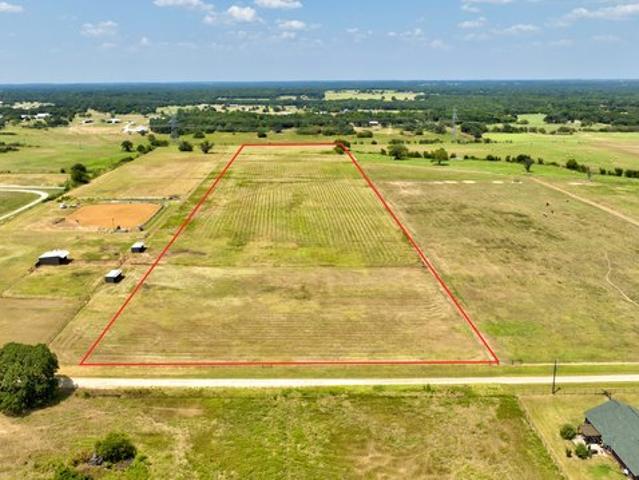 Land for sale in Collinsville, Texas