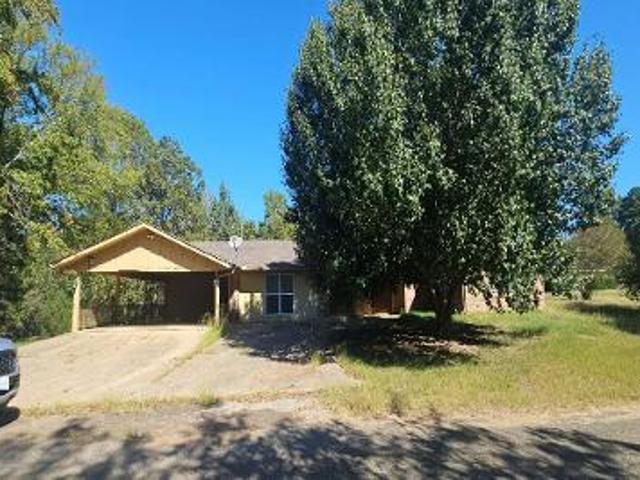 House for sale in Morris, Texas
