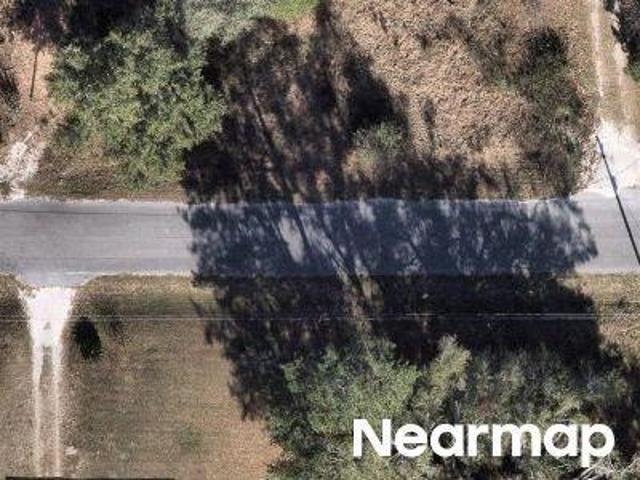 Property for sale in Oxford, Florida