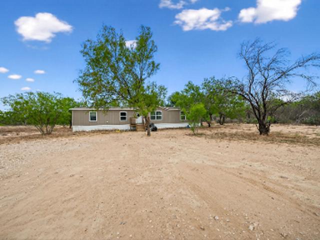 House for sale in Devine, Texas