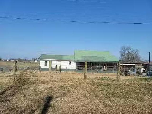House for sale in Sulphur Springs
