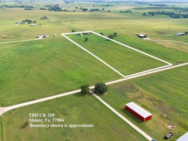 Land for sale in Shiner, Texas