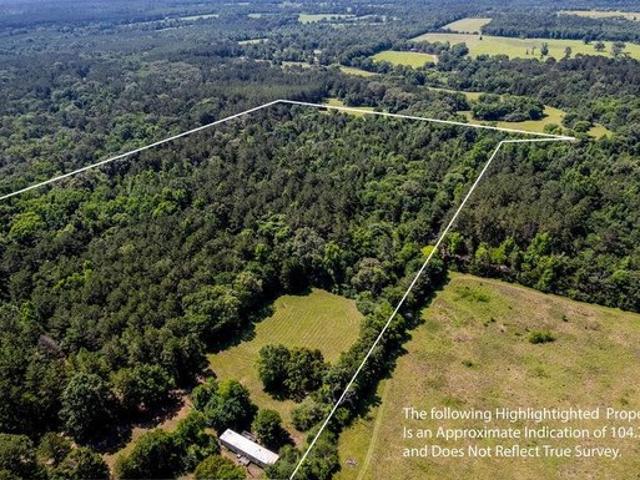 Land for sale in Reklaw, Texas