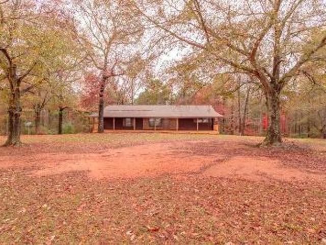 House for sale in Clanton, Alabama