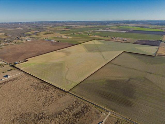 Land for sale in Taylor, Texas