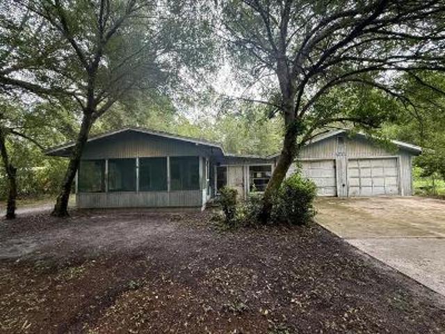 House for sale in Webster