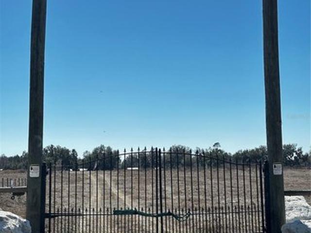 Land for sale in Webster, Florida