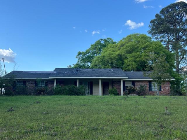 House for sale in Sweet Water, Alabama