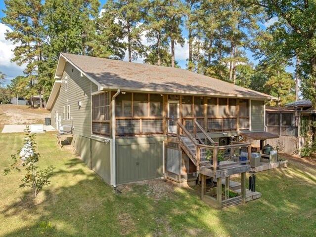House for sale in Brookeland, Texas