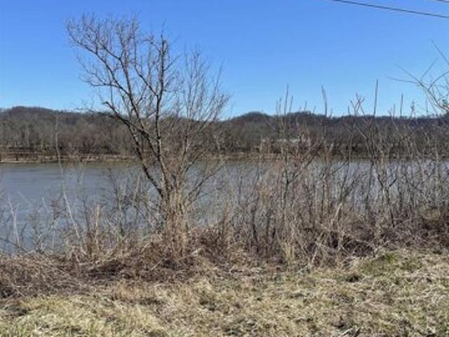 Land for sale in Crown City