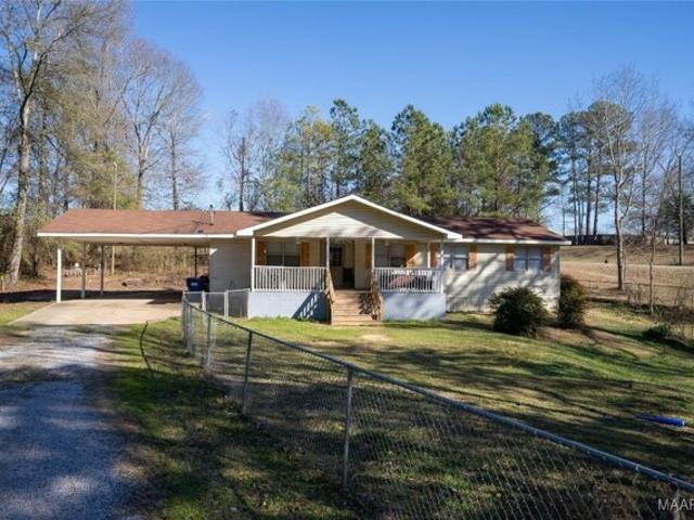 House for sale in Deatsville