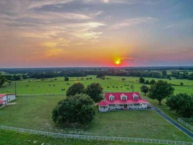 House for sale in Eustace, Texas