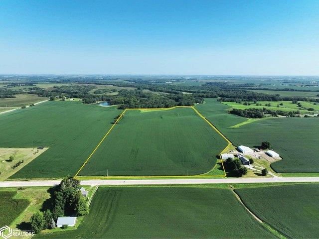 Farm for sale in Washington, Iowa