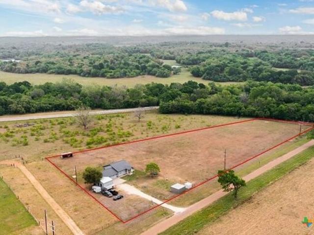 House for sale in Gonzales