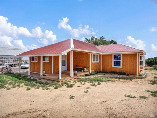 House for sale in Keenesburg, Colorado