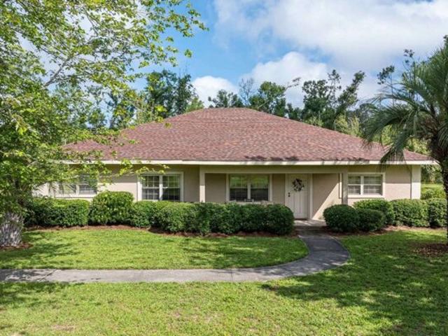 House for sale in Live Oak