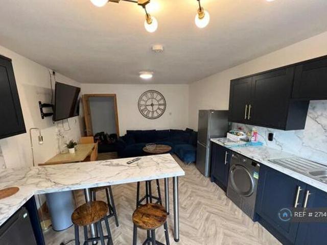 House for rent in Roby Mill, Lancashire